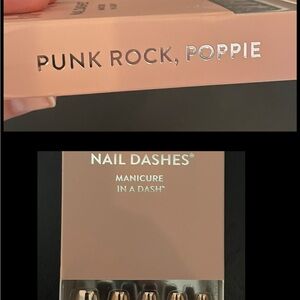 10 Red Aspen Nail Dashes Press-On Nails - size medium